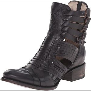 Free birds by Steven Sally Haurache black booties size 10